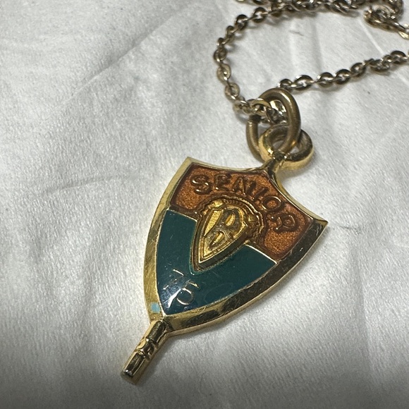 Vintage Jostens senior scholastic key Pendant Necklace - Picture 5 of 8
